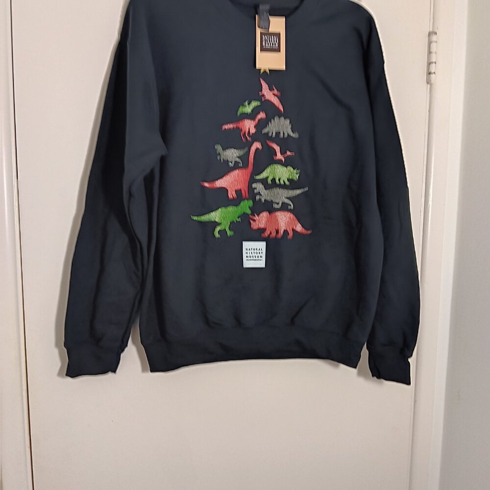 NWT Gildan crewneck sweatshirt black  medium - Picture 2 of 7